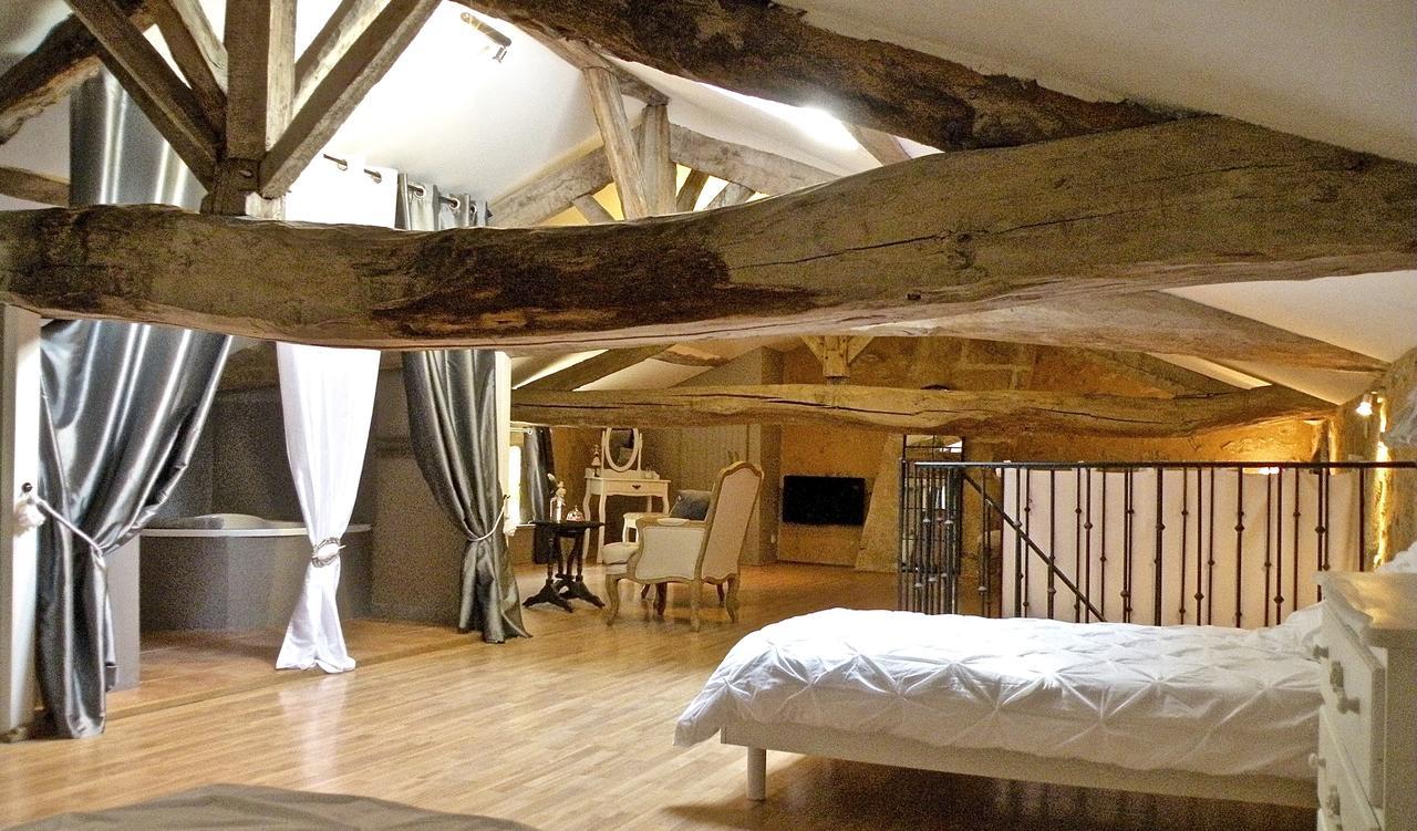 Moulin De Rioupassat Chambres D'Hotes De Charme Rauzan Eksteriør billede