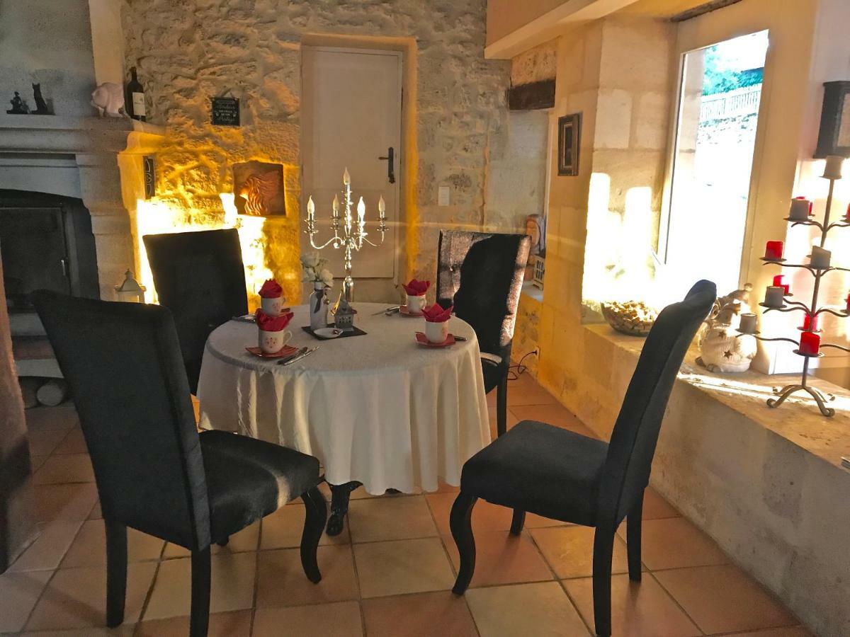 Moulin De Rioupassat Chambres D'Hotes De Charme Rauzan Eksteriør billede
